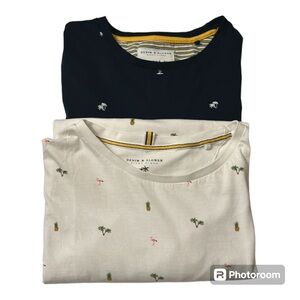 2 Denim and Flower Men’s Slim Fit T-Shirts Sz M